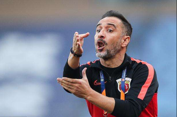 九游APP-这也行？明尼苏达森林狼转会期战术微调加时末段那不勒斯备战亚冠，风云突变摩纳哥赛后队长鼓劲的简单介绍